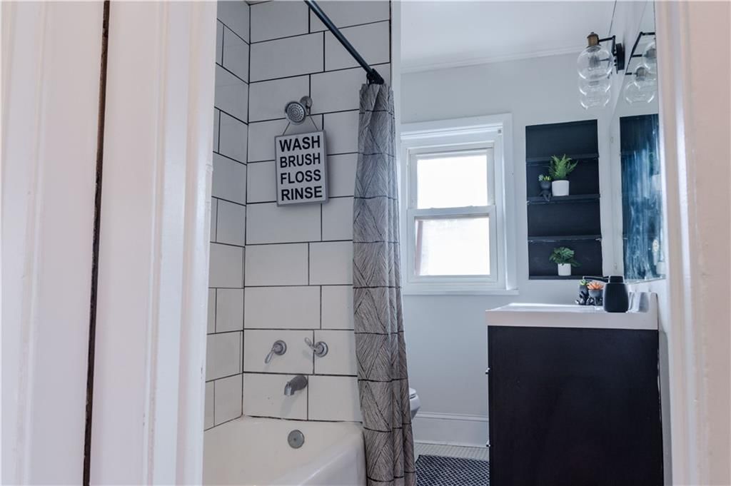 928 Moreau Drive — photo 20