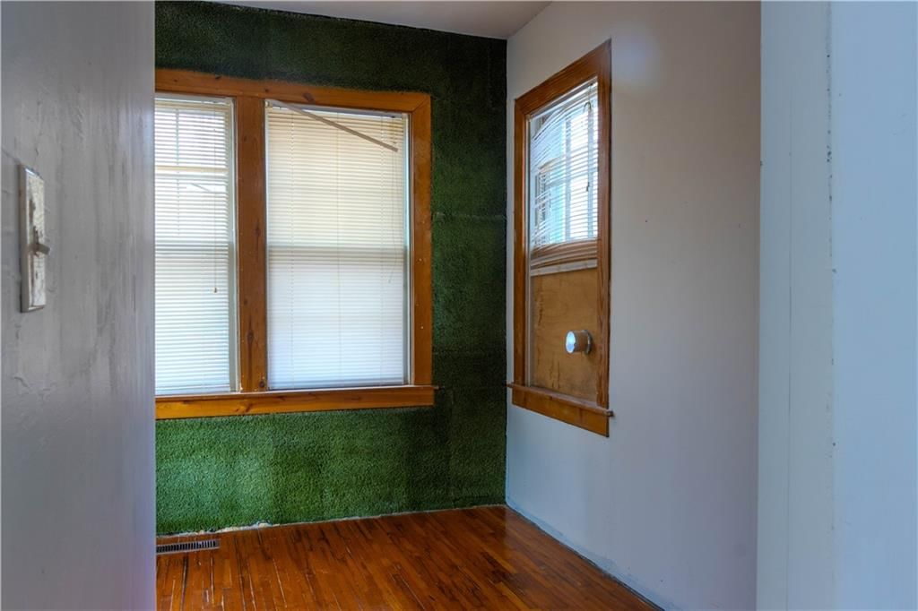 928 Moreau Drive — photo 10