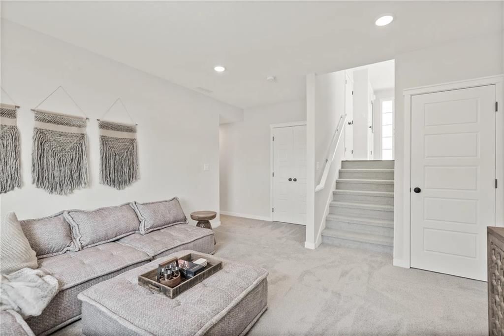 19702 W 195th Place — photo 25