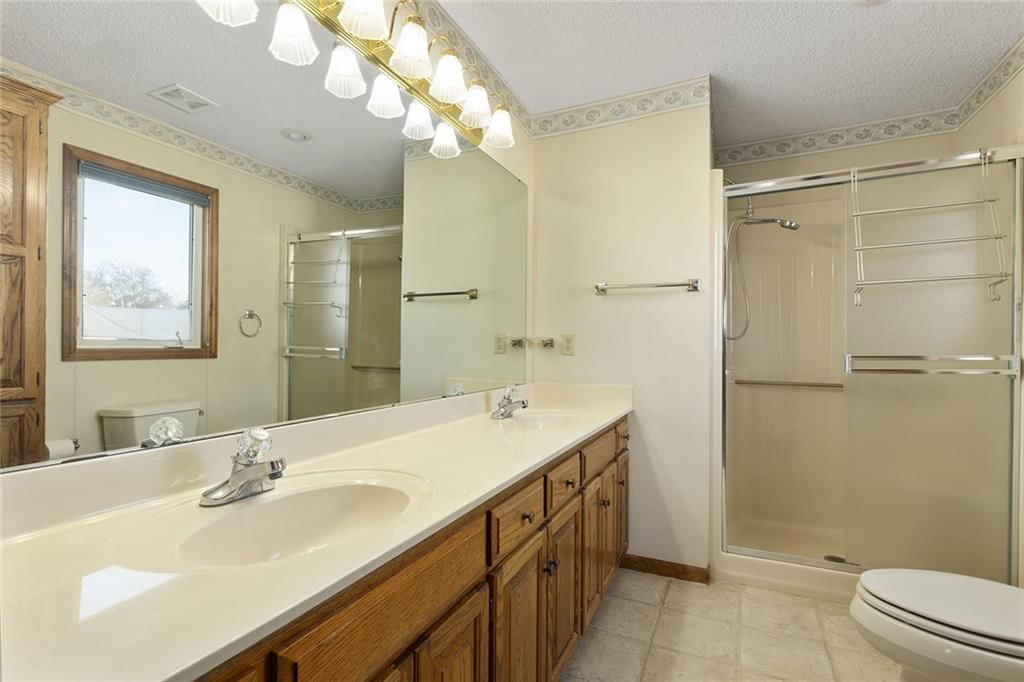 9617 N Locust Drive — photo 24
