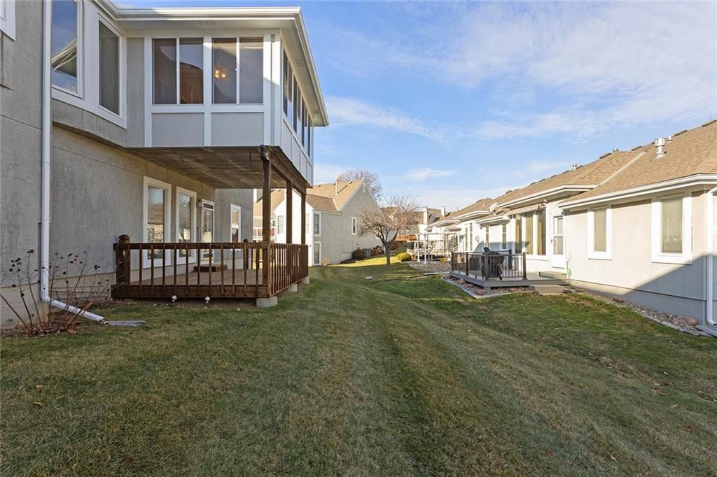 9617 N Locust Drive — photo 5
