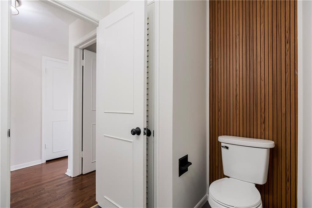 712 Country Club Drive Street — photo 15