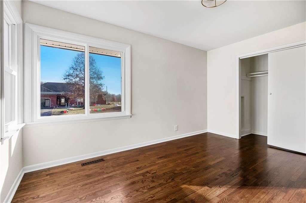 712 Country Club Drive Street — photo 20