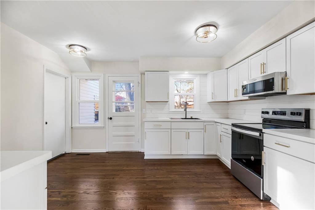 712 Country Club Drive Street — photo 10