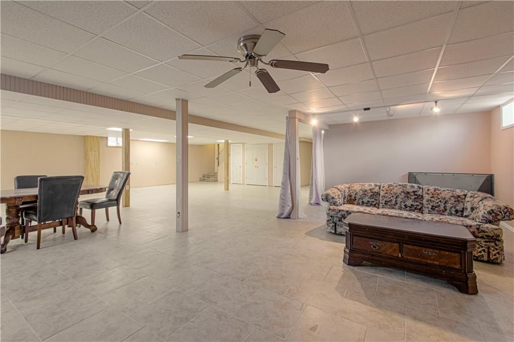 3605 S Pine Street — photo 30