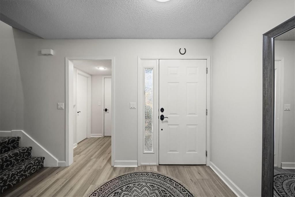 8033 N Elmwood Avenue — photo 43