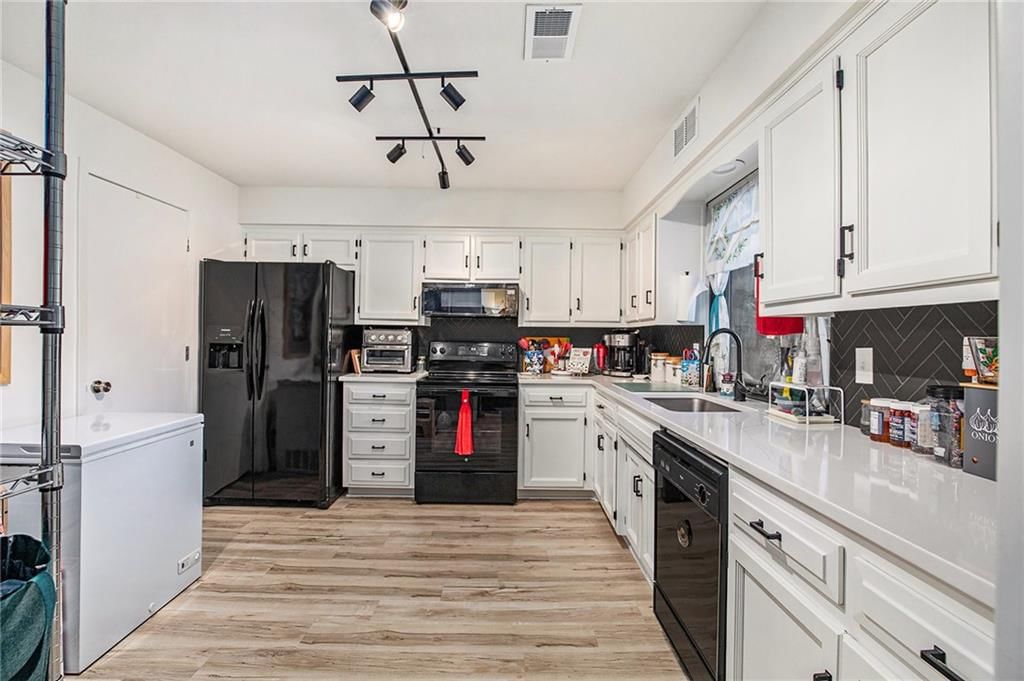 12744 W 110 Terrace — photo 8