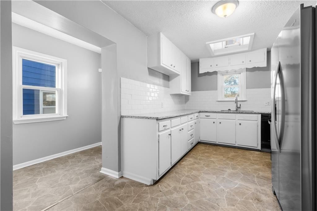 11209 Highridge Drive — photo 5