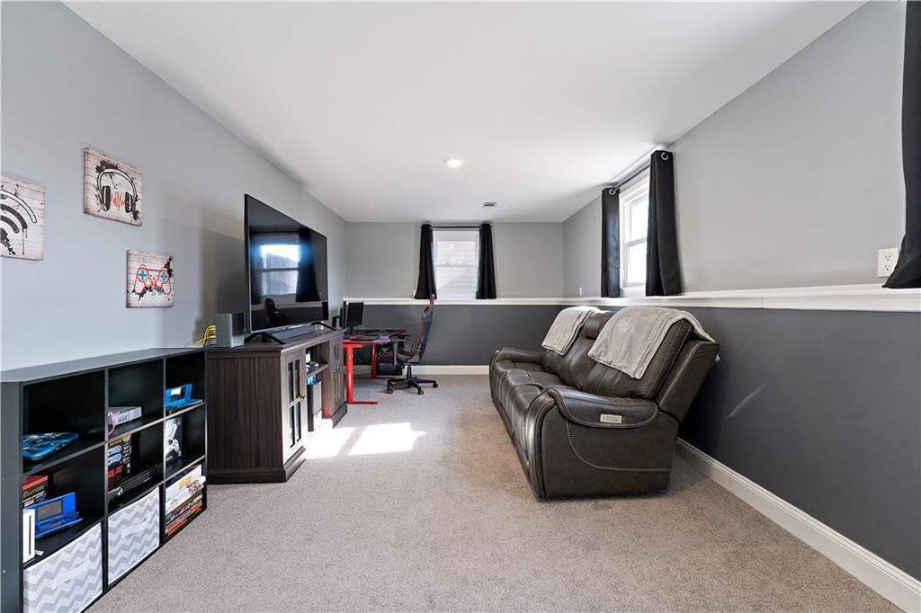 805 Feldspar Street — photo 9