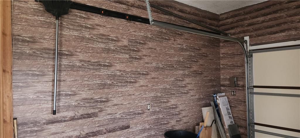 1004 S Broadway Street — photo 34