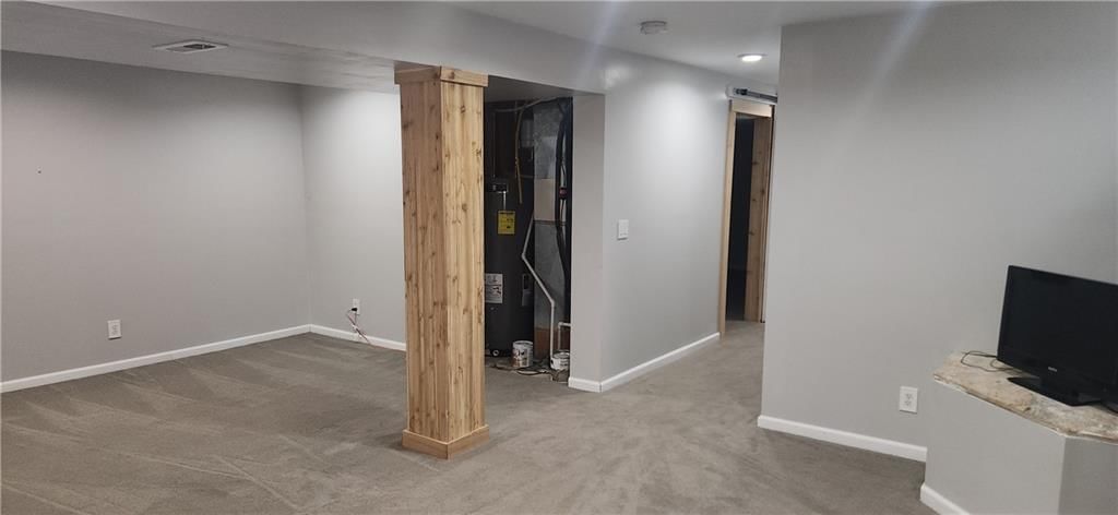 1004 S Broadway Street — photo 47