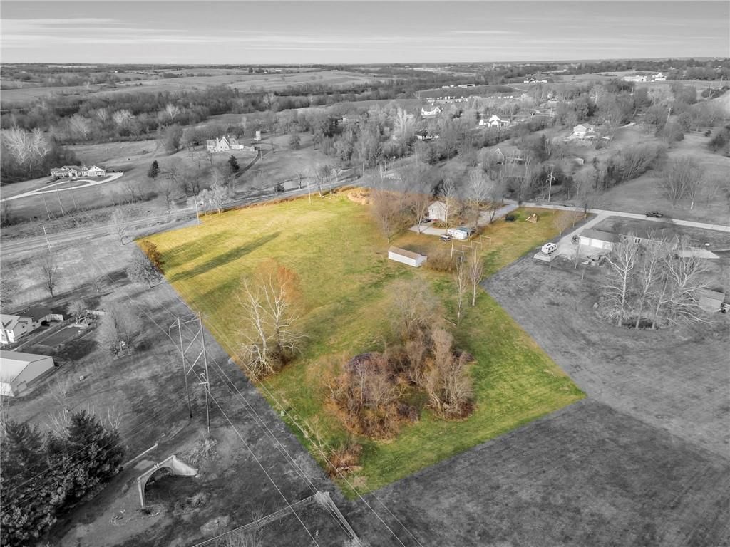 801 Oakridge Drive — photo 2