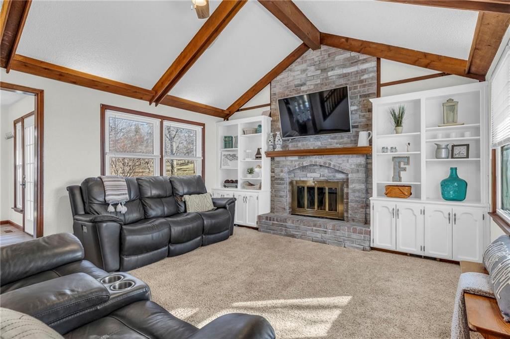 801 Oakridge Drive — photo 12