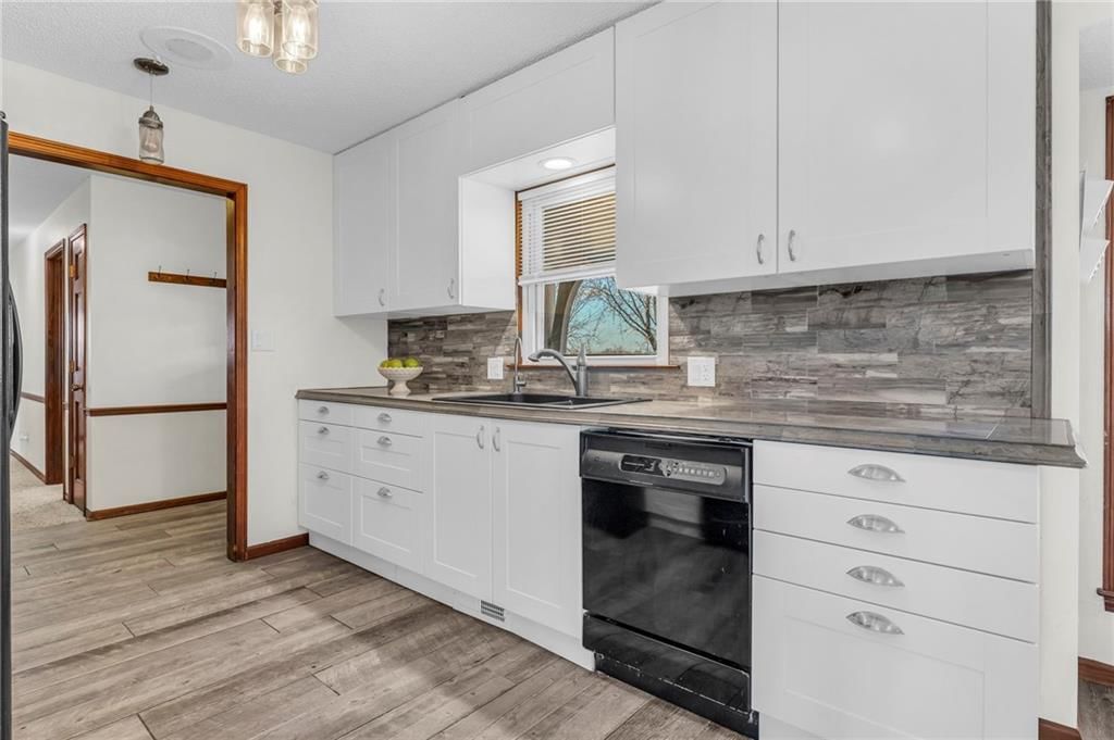 801 Oakridge Drive — photo 22