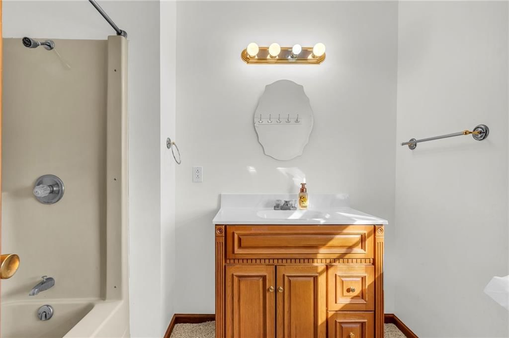801 Oakridge Drive — photo 35