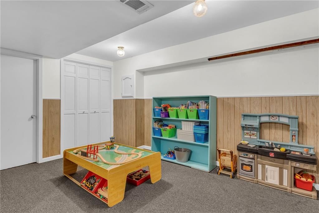 801 Oakridge Drive — photo 36