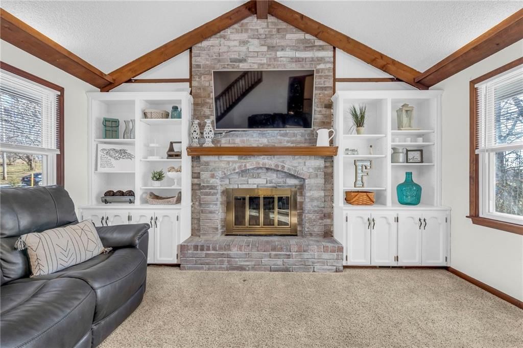 801 Oakridge Drive — photo 10