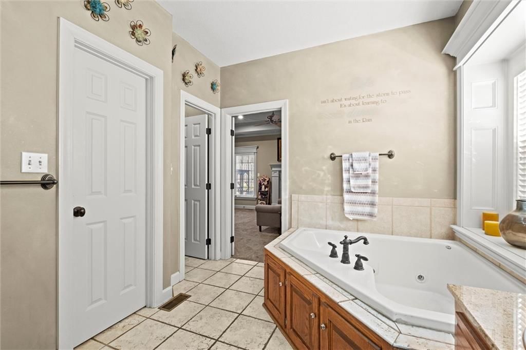 908 Branchwood Drive — photo 19