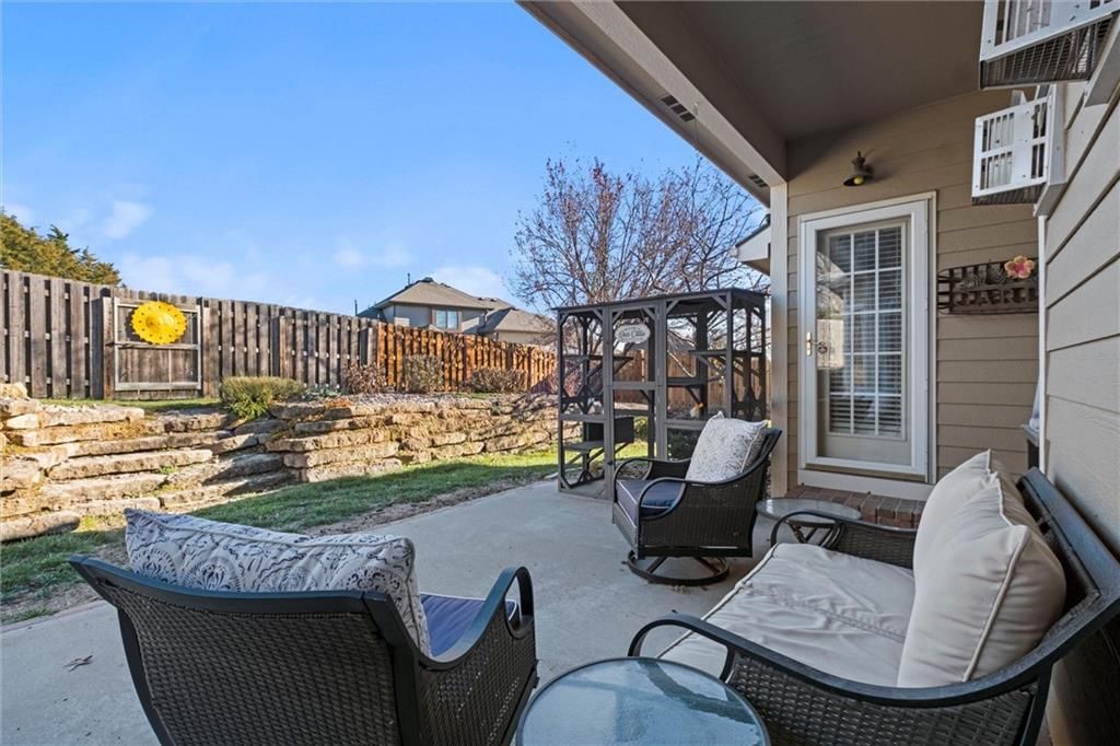 908 Branchwood Drive — photo 36
