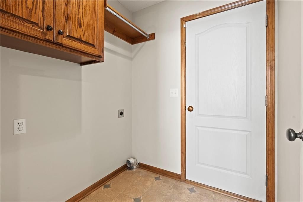 807 Sugarland Drive — photo 25