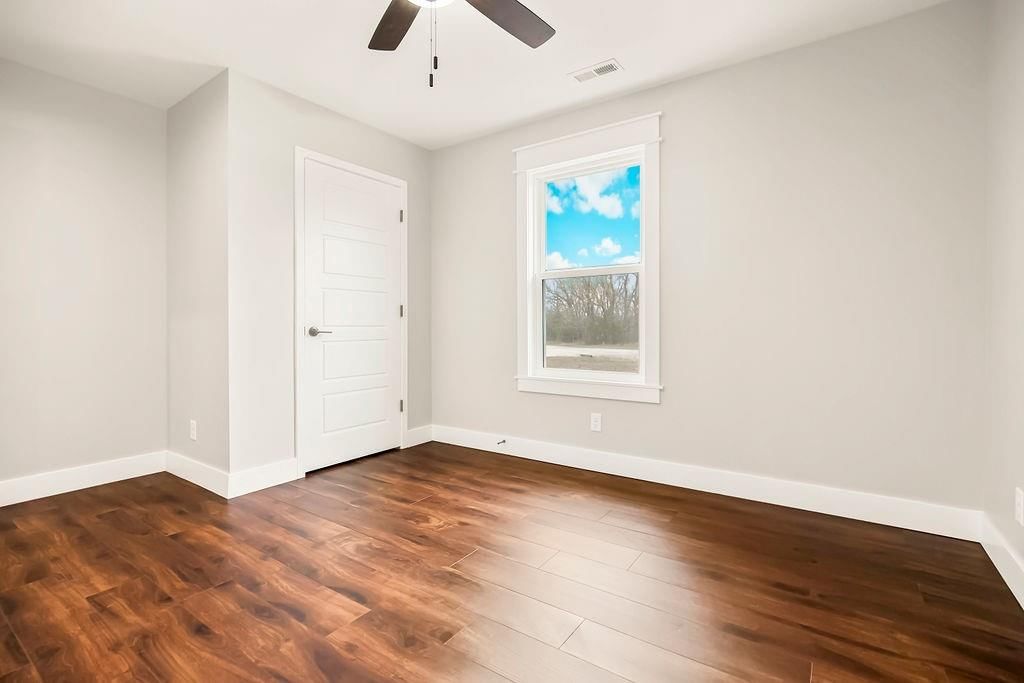 201 S Linn Valley Drive — photo 10