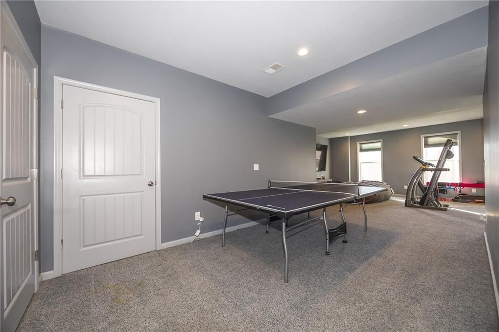 8818 N Essex Drive — photo 41