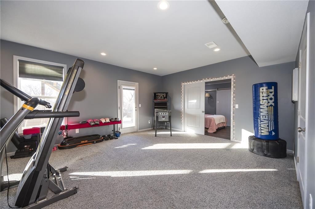 8818 N Essex Drive — photo 44