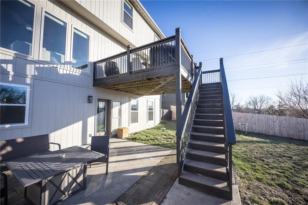 8818 N Essex Drive — photo 52