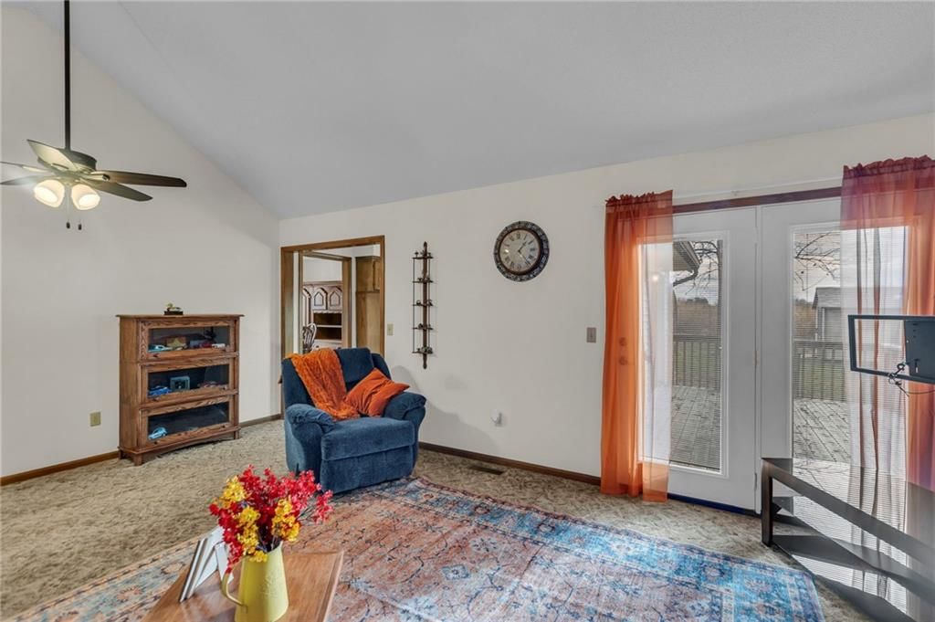 27290 Osawatomie Road — photo 11