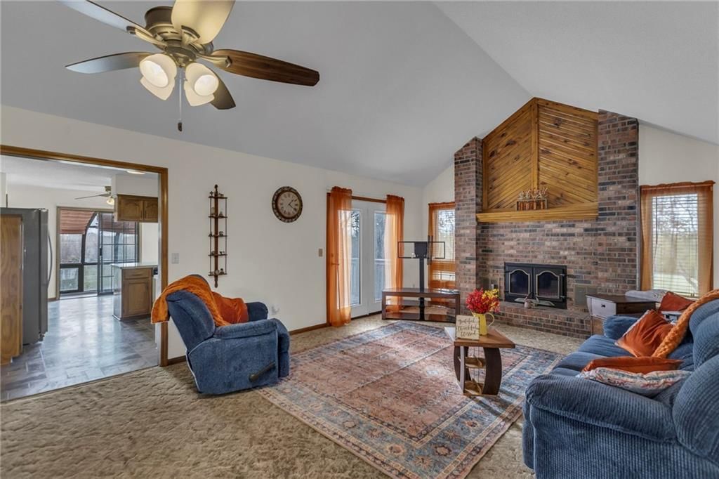 27290 Osawatomie Road — photo 12