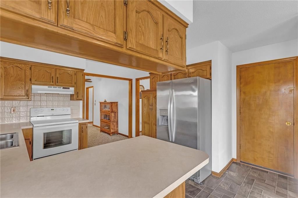 27290 Osawatomie Road — photo 16