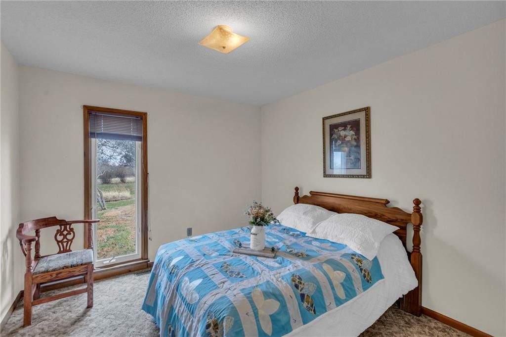 27290 Osawatomie Road — photo 31