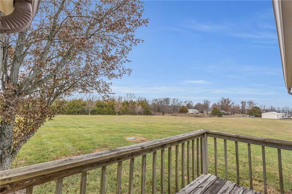 27290 Osawatomie Road — photo 36
