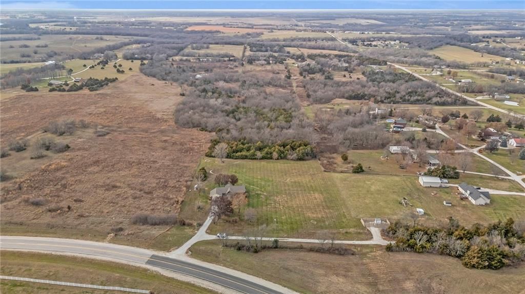 27290 Osawatomie Road — photo 51