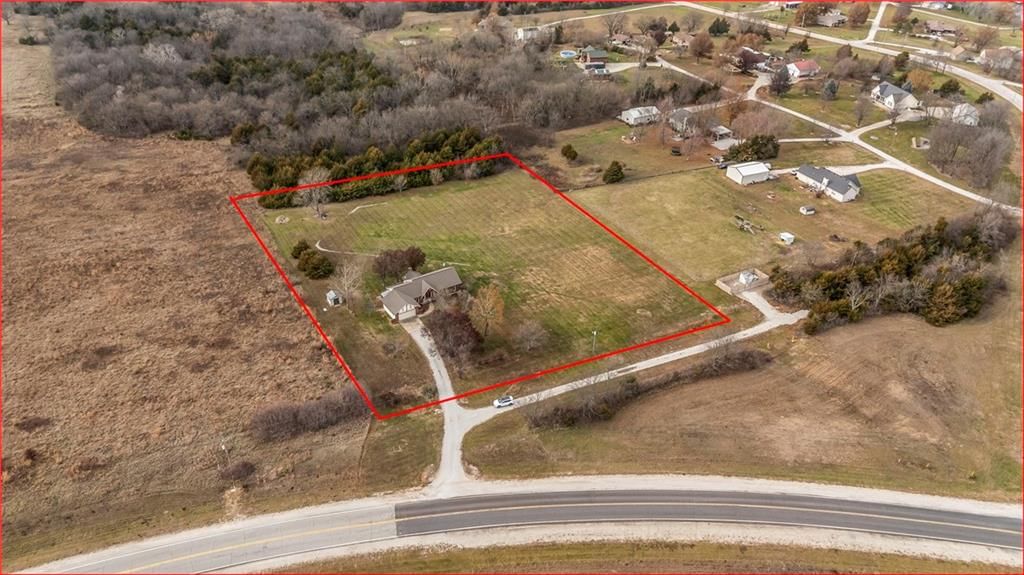 27290 Osawatomie Road — photo 55