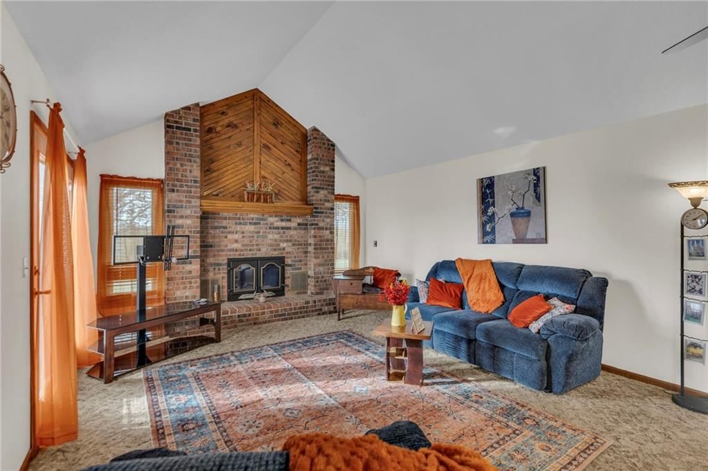 27290 Osawatomie Road — photo 9
