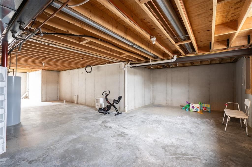 908 Edgewood Street — photo 27
