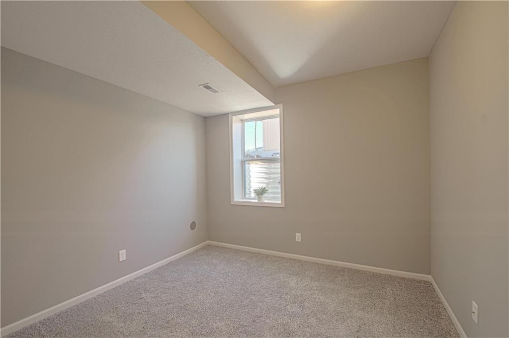 1047 Fir Lane — photo 33