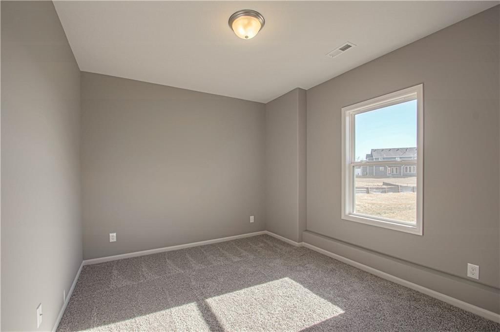 1047 Fir Lane — photo 36