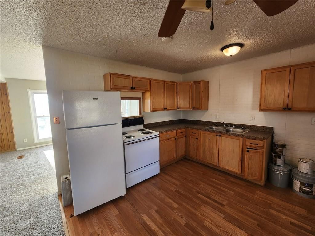 8538 Tauromee Avenue — photo 15