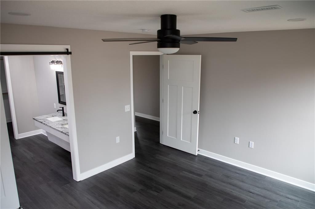 10809 E 58TH Street — photo 12