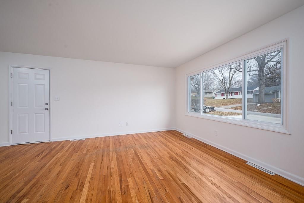 536 N 80th Place — photo 7