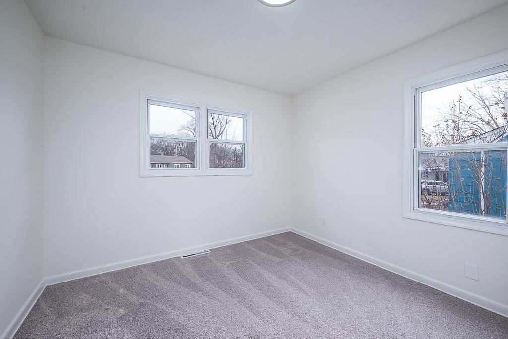 536 N 80th Place — photo 9