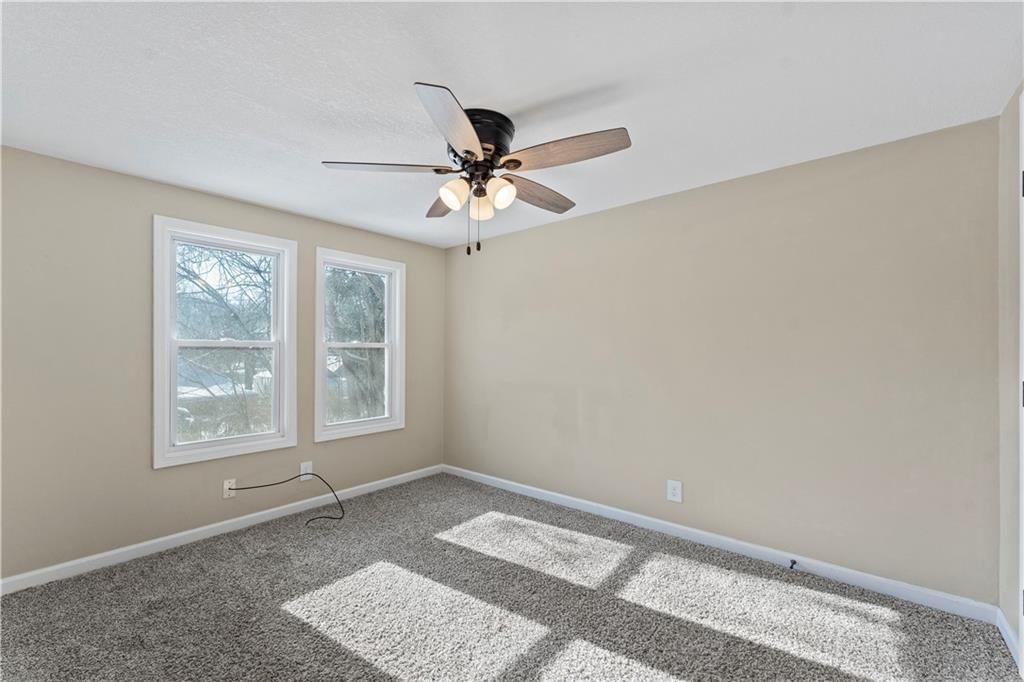 915 Reynolds Avenue — photo 13