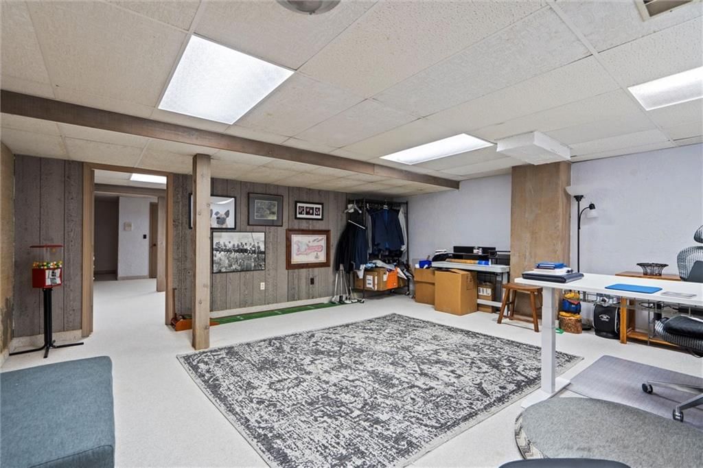 10303 Howe Lane — photo 42