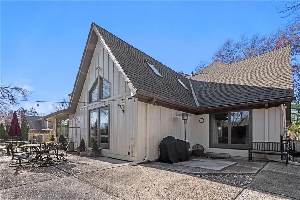 10303 Howe Lane — photo 49