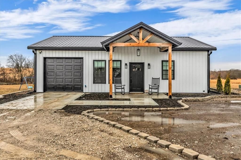 1107 E 307th Street, Drexel, MO