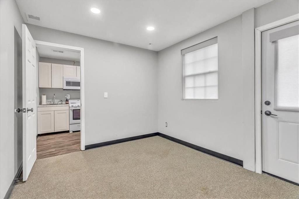 1107 E 307th Street — photo 24