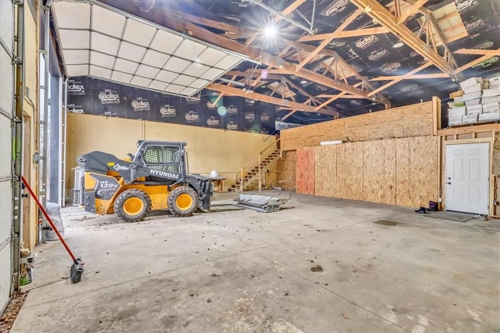 1107 E 307th Street — photo 29