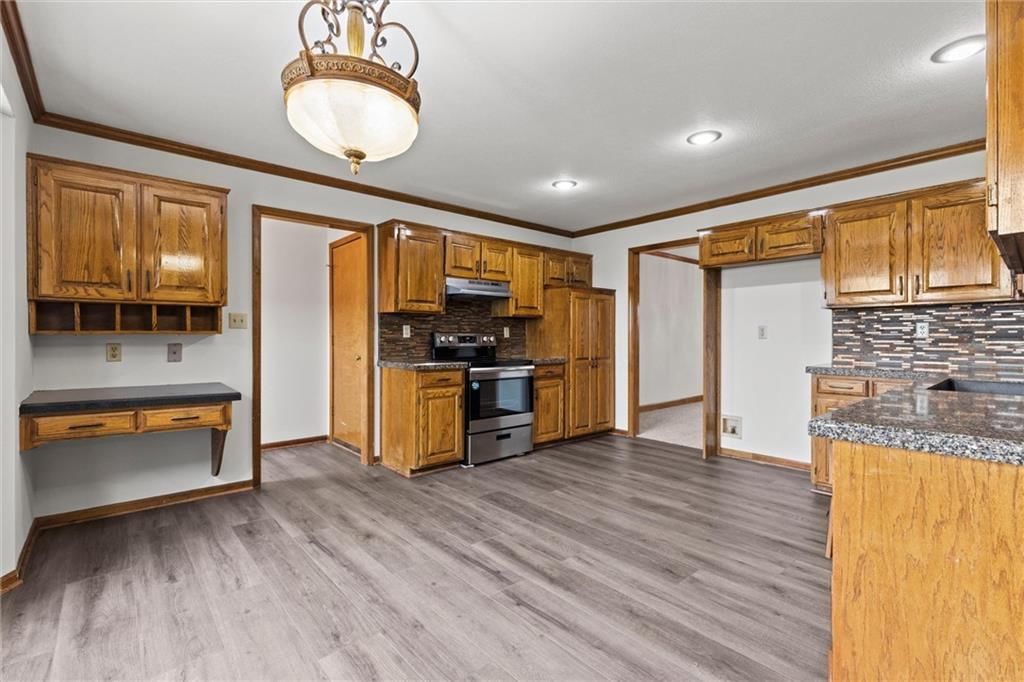 718 Sandpiper Street — photo 12
